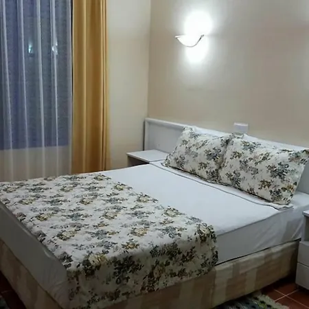 Victoria & 4* 图尔古特雷斯