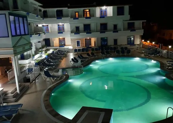 Victoria & 4* Turgutreis