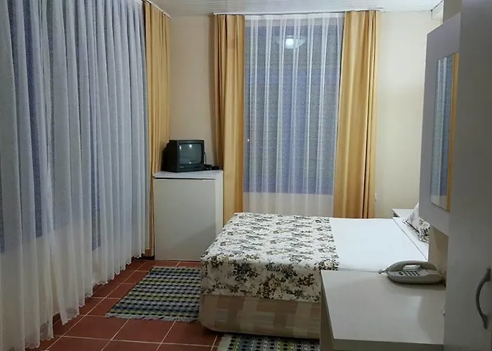 Hotel Victoria & 4*