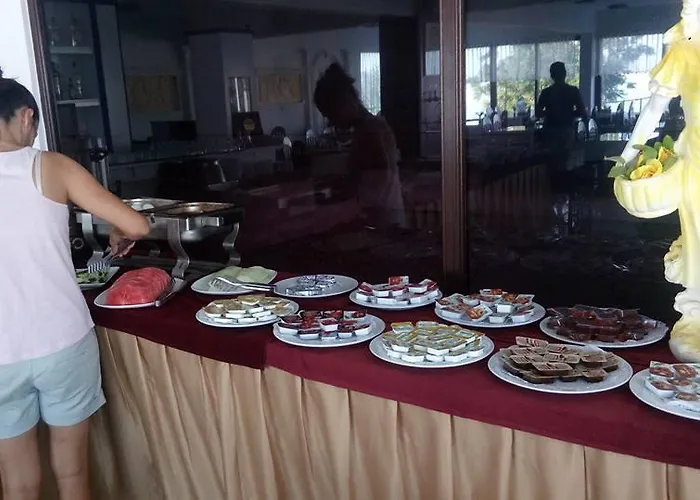 Victoria & 4* Turgutreis