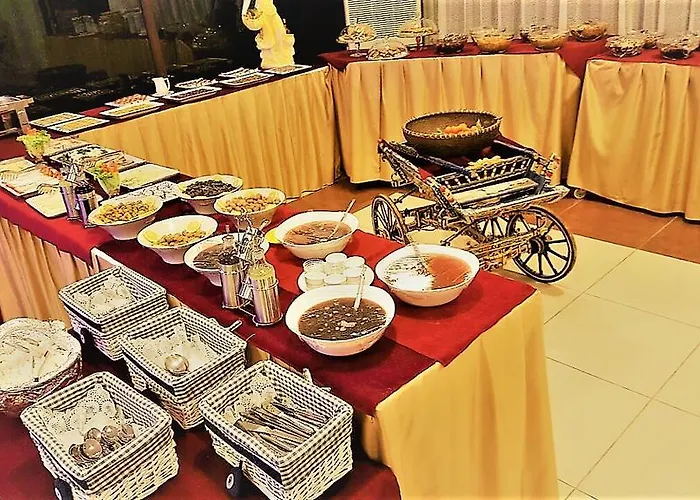 Victoria & Отель