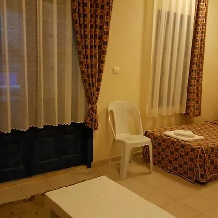 Victoria & 4* Turgutreis